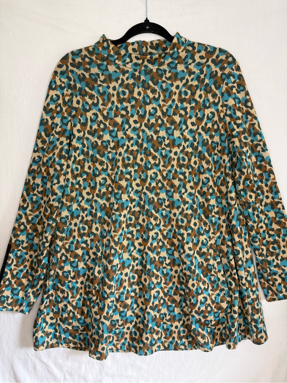 Tyler Boe Teal, Camel and Black Leopard Print Tunic Size Large